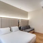 Cc Palace Hotel