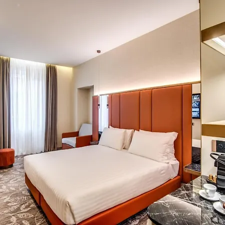Hotell Cc Palace 4*