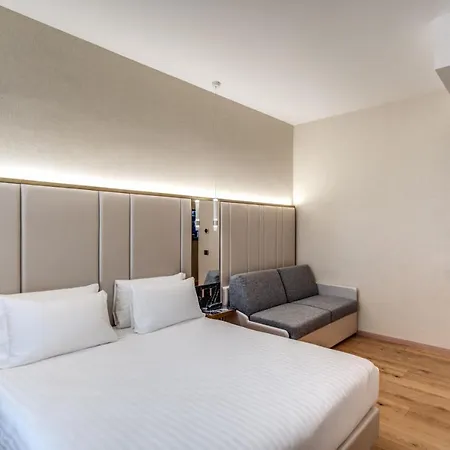 Cc Palace Hotell
