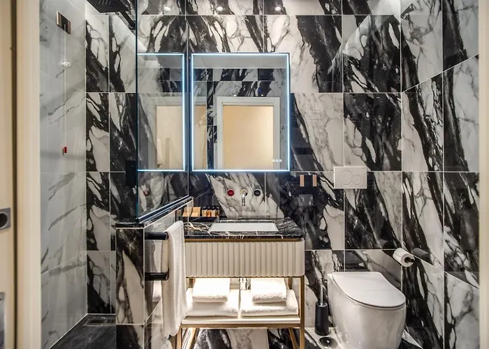 Cc Palace Ξενοδοχείο 4*