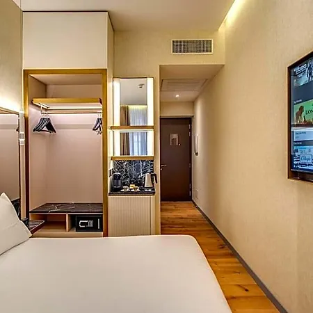 Hotel Cc Palace 4*